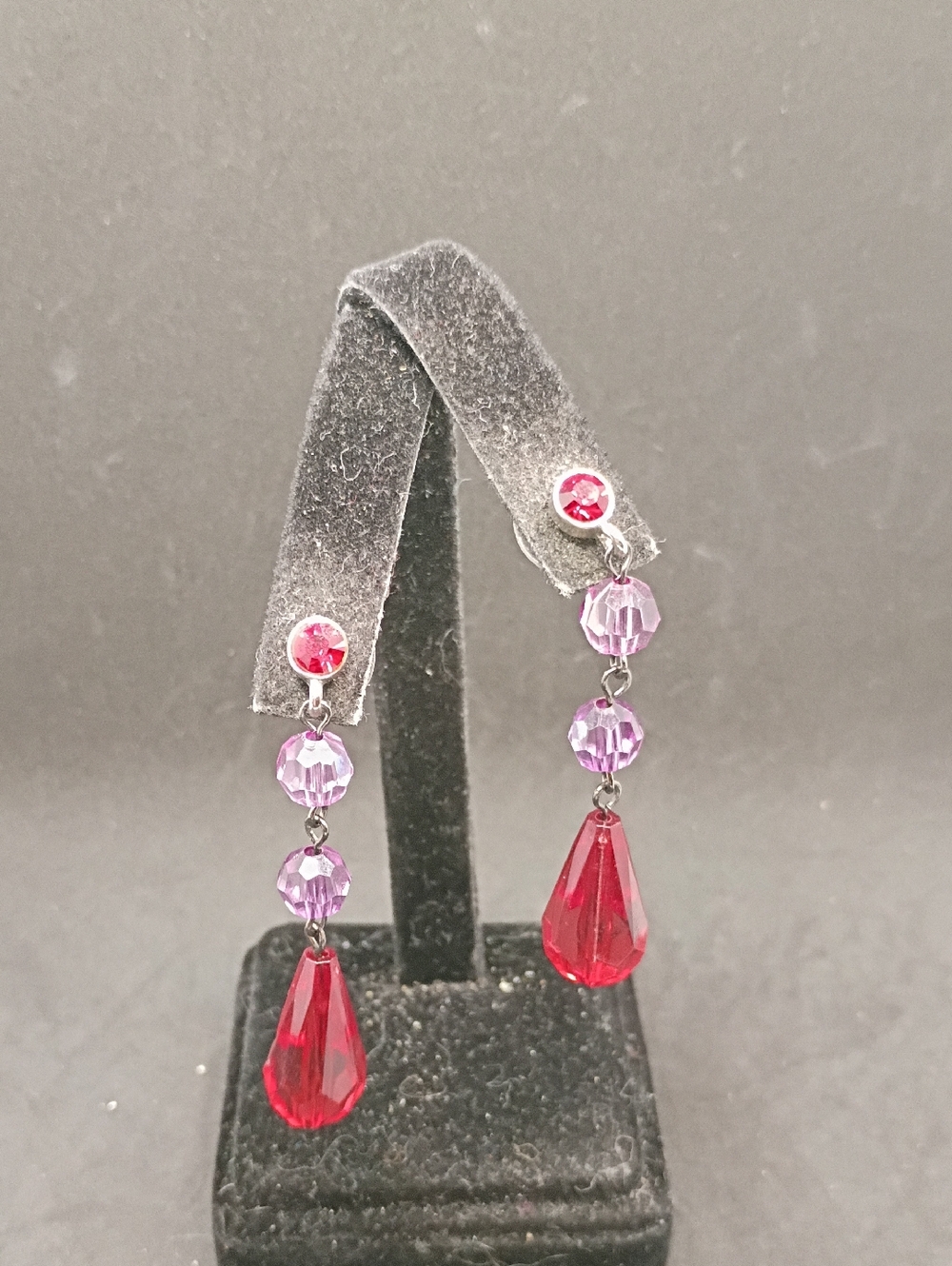 Red and Pink Crystal Teardrop Dangle Earrings